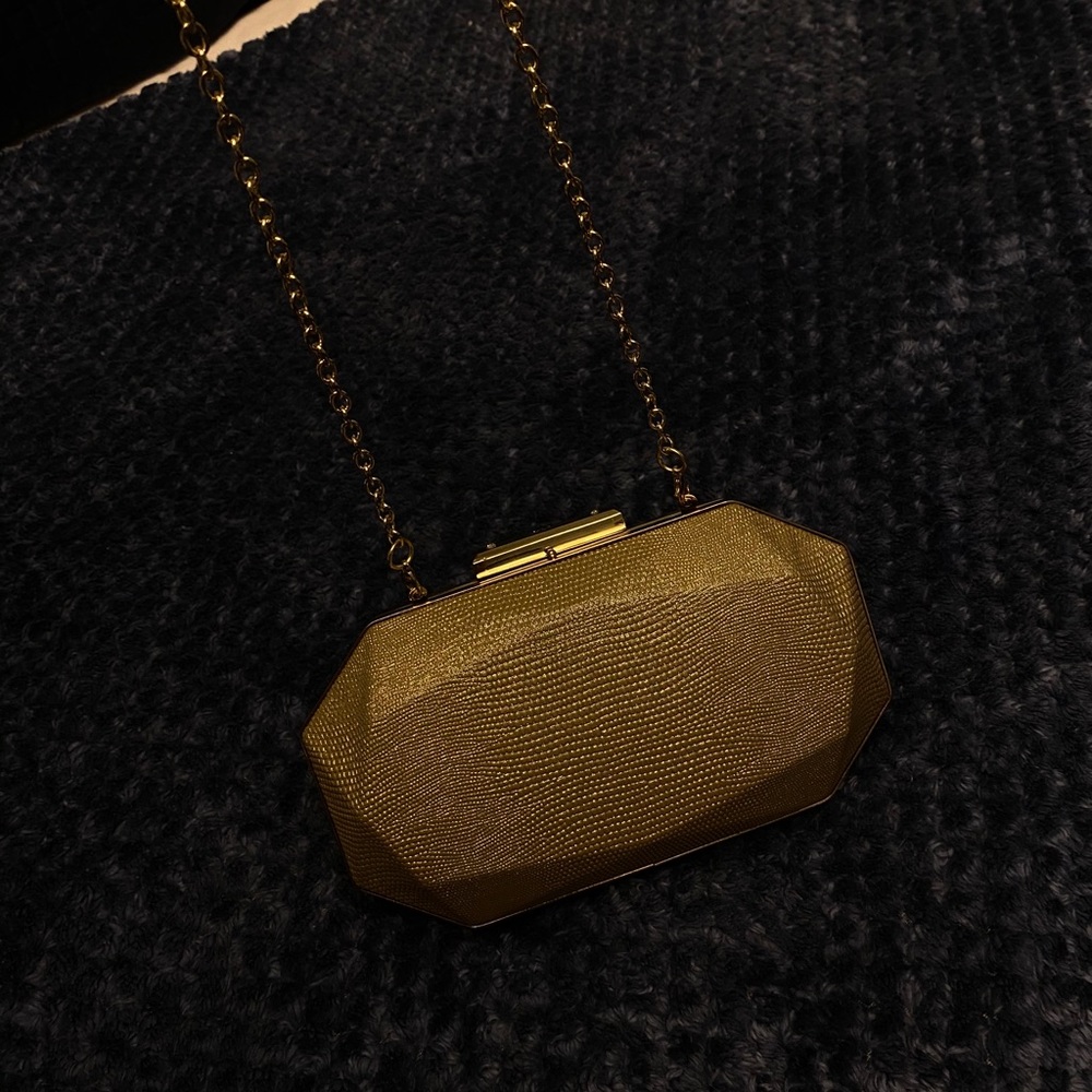 INC Clutch - Picture 2 of 5